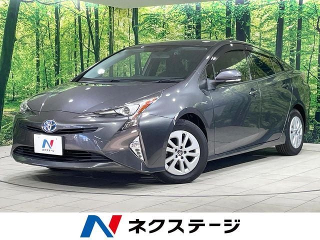 TOYOTA PRIUS 2016