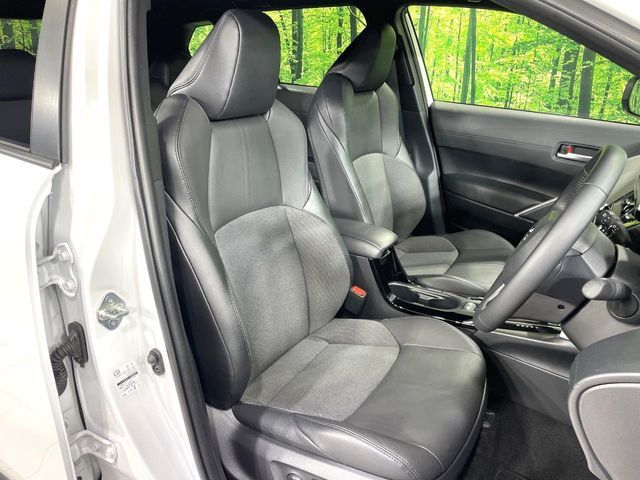 TOYOTA COROLLA CROSS HYBRID 2025