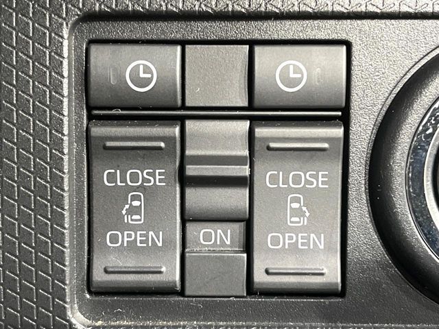 DAIHATSU TANTO FAN CROSS 4WD 2023