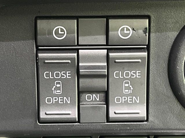 TOYOTA ROOMY 4WD 2024