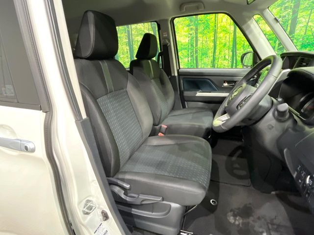 TOYOTA ROOMY 4WD 2024