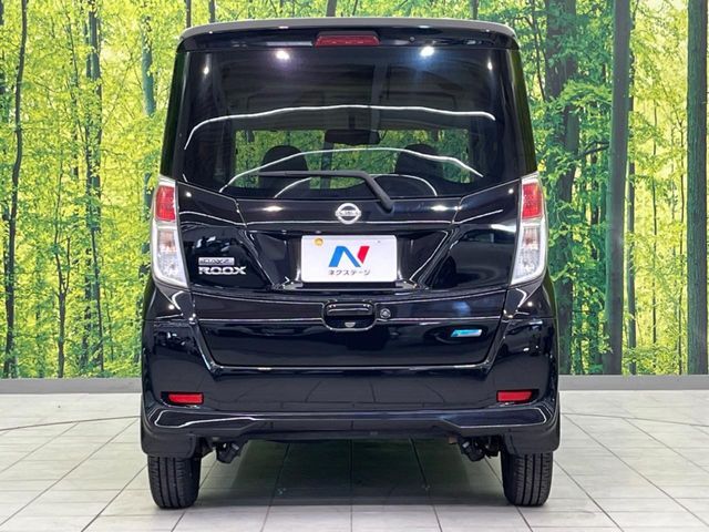 NISSAN DAYZ ROOX 2014