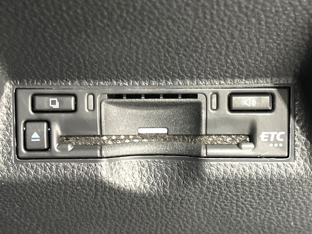 TOYOTA YARIS CROSS HYBRID 2024