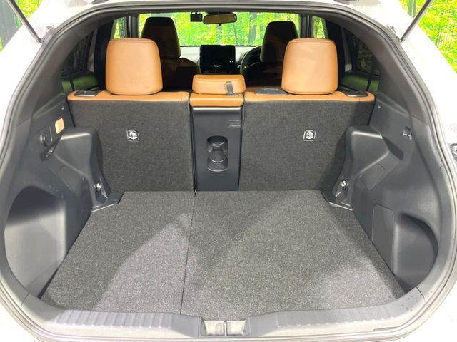 TOYOTA YARIS CROSS HYBRID 2024