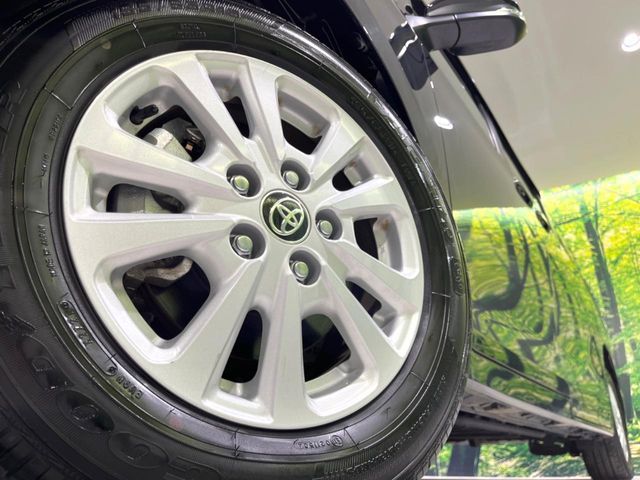 TOYOTA NOAH HYBRID 2021