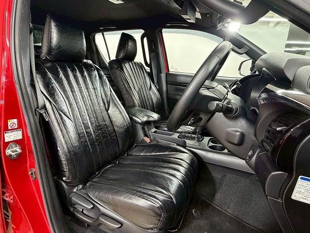 TOYOTA HILUX 4WD 2019