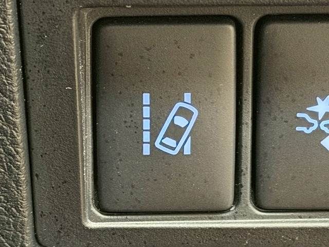 TOYOTA HILUX 4WD 2019