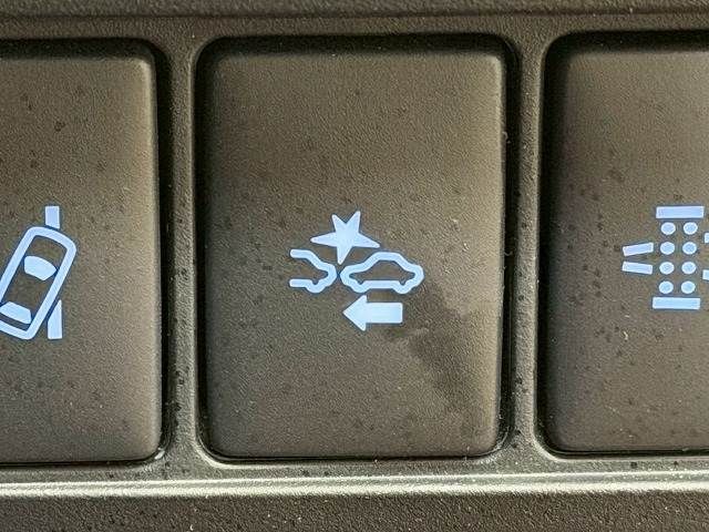 TOYOTA HILUX 4WD 2019