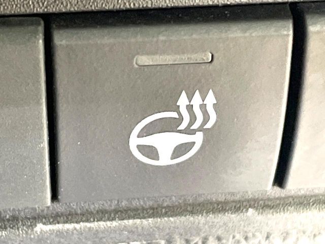 TOYOTA YARIS CROSS HYBRID 2023