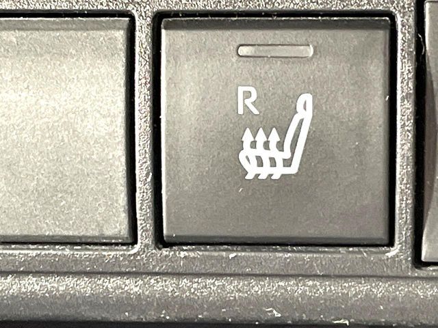 TOYOTA YARIS CROSS HYBRID 2023