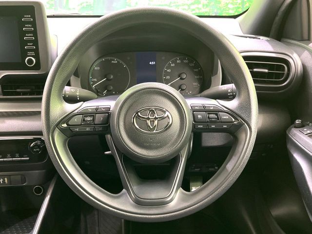 TOYOTA YARIS HYBRID 2022