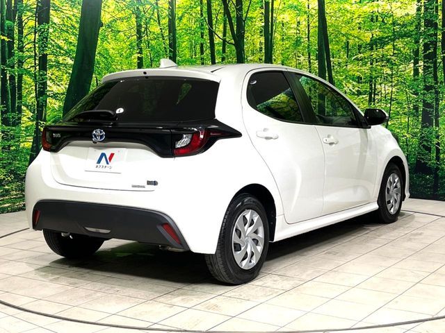 TOYOTA YARIS HYBRID 2022
