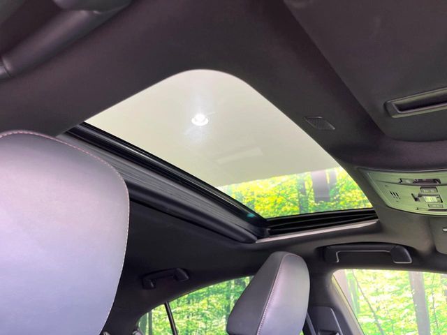 TOYOTA LEXUS IS500 2022