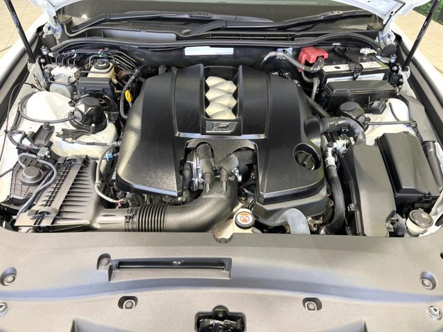 TOYOTA LEXUS IS500 2022