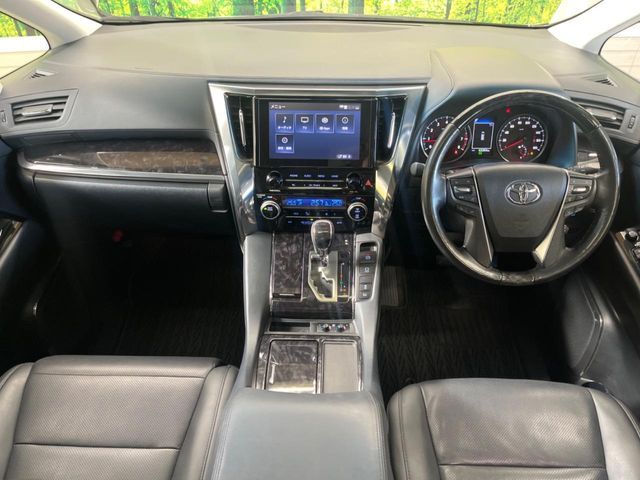 TOYOTA ALPHARD 2020