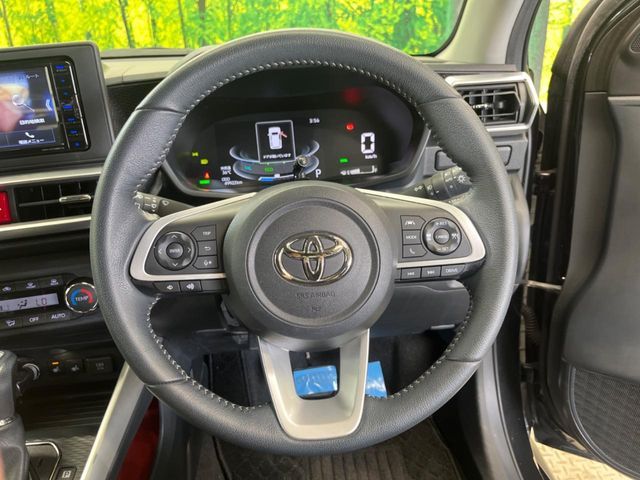 TOYOTA RAIZE HYBRID 2022