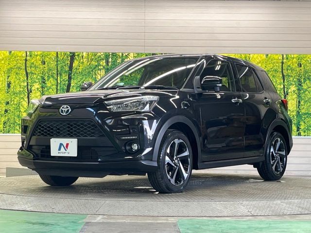 TOYOTA RAIZE HYBRID 2022