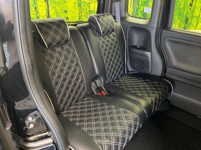 HONDA N BOX CUSTOM 2019