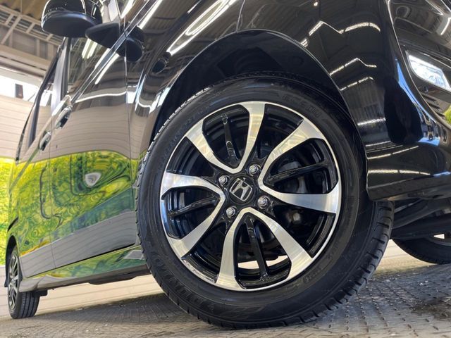 HONDA N BOX CUSTOM 2019