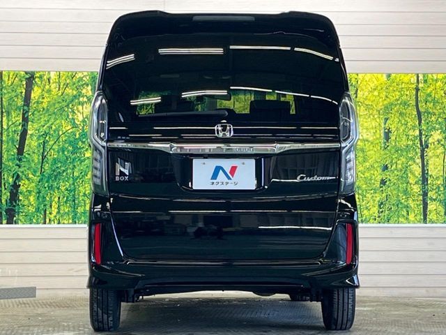 HONDA N BOX CUSTOM 2019