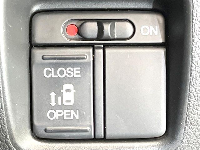 HONDA N BOX CUSTOM 2015