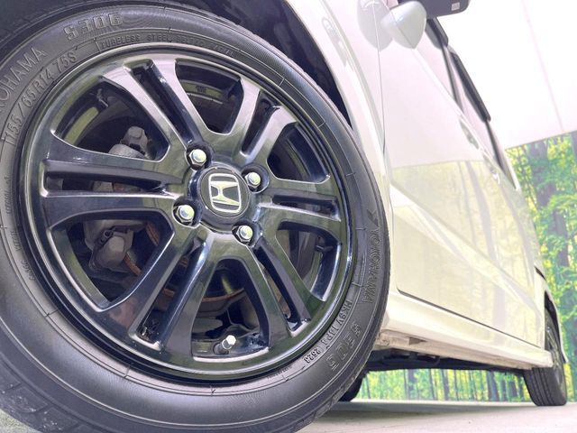 HONDA N BOX CUSTOM 2015