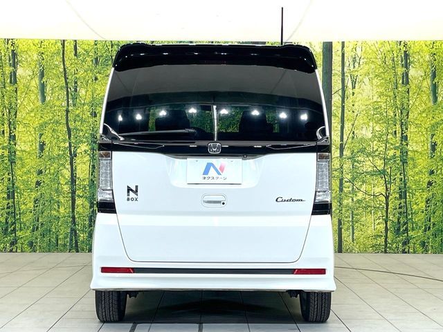 HONDA N BOX CUSTOM 2015