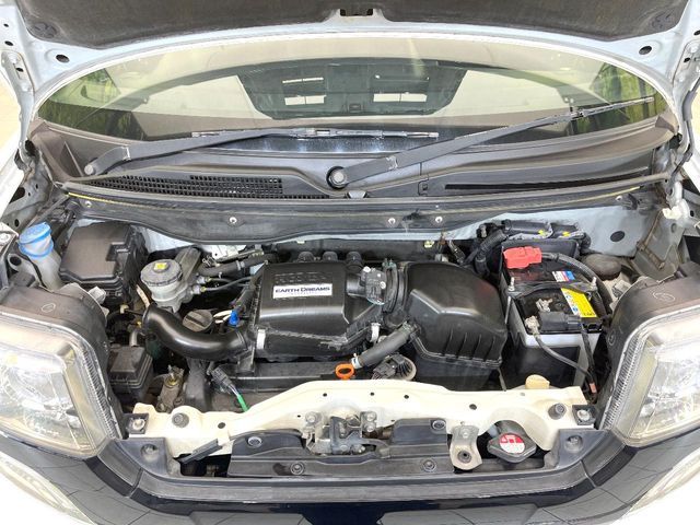 HONDA N BOX CUSTOM 2015