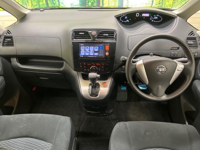 NISSAN SERENA  S-HYBRID 2013
