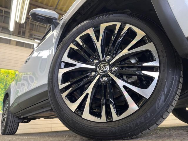 TOYOTA YARIS CROSS HYBRID 2024