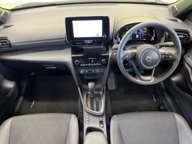 TOYOTA YARIS CROSS HYBRID 2024