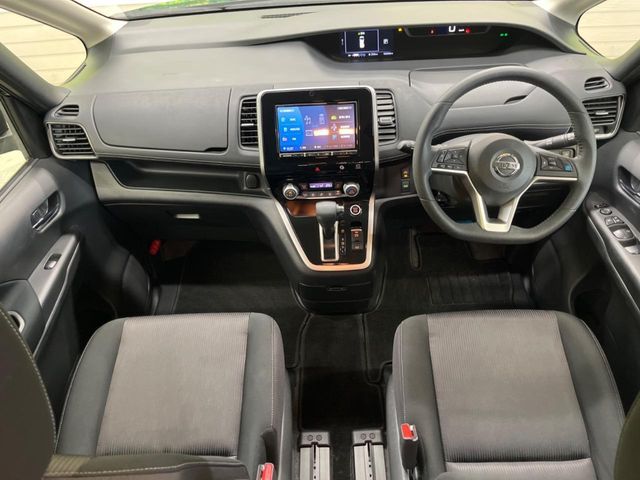 NISSAN SERENA  S-HYBRID 2018