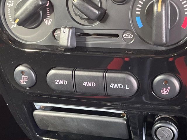 SUZUKI JIMNY 4WD 2013