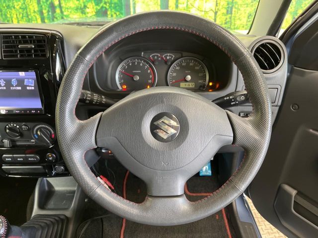 SUZUKI JIMNY 4WD 2013