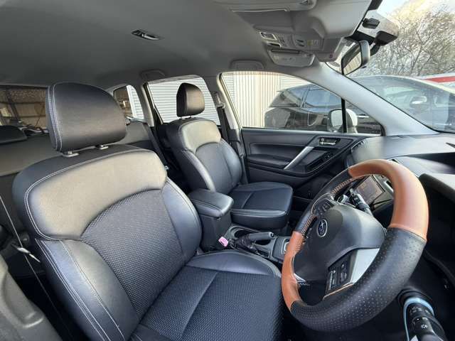 SUBARU FORESTER 2015