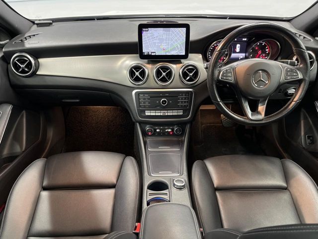 MERCEDES BENZ MERCEDES BENZ GLA class 2019