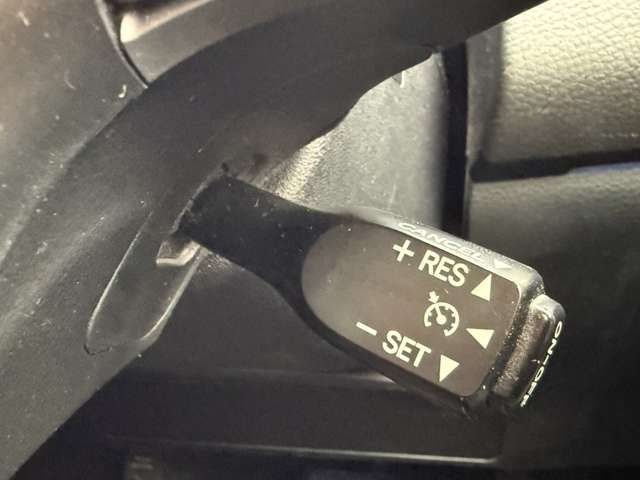 TOYOTA HARRIER HYBRID 2014