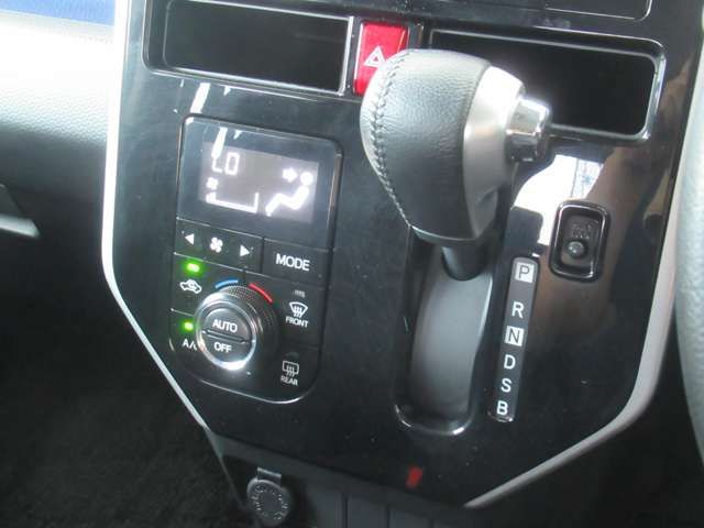 TOYOTA TANK 4WD 2017