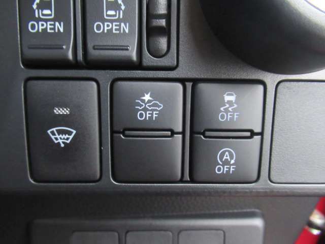 TOYOTA TANK 4WD 2017