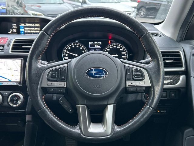 SUBARU FORESTER 2018