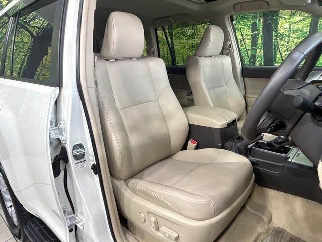 TOYOTA LANDCRUISER PRADO 2023