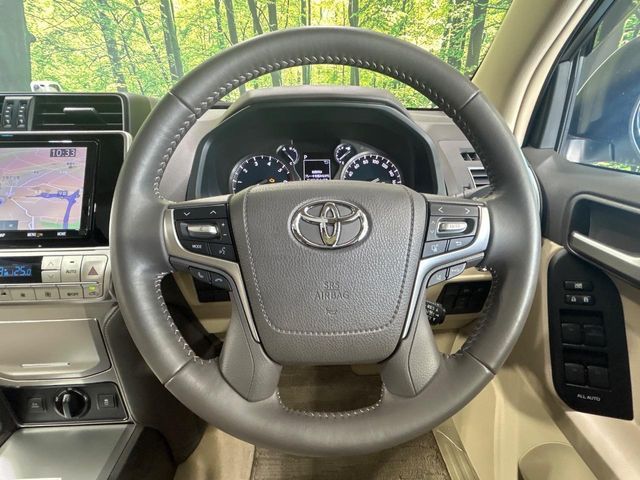 TOYOTA LANDCRUISER PRADO 2023