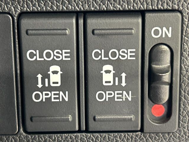 HONDA FREED HYBRID 2023