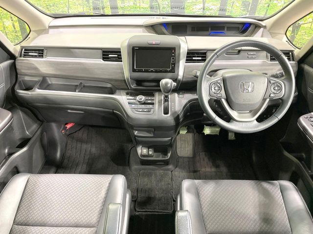 HONDA FREED 2022