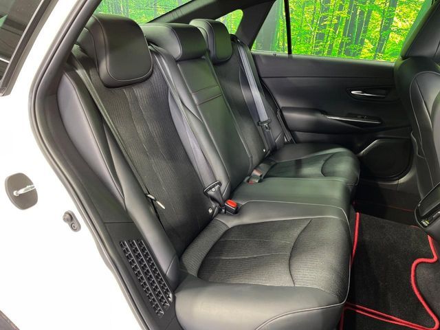 TOYOTA CROWN sedan hybrid 4WD 2020