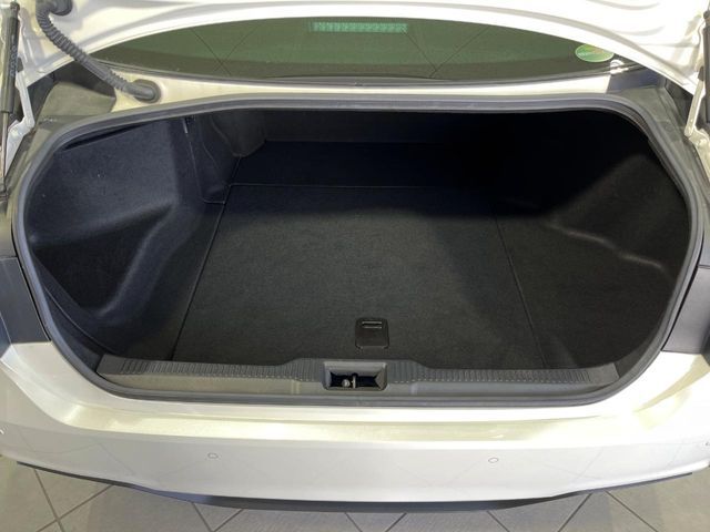 TOYOTA CROWN sedan hybrid 4WD 2020