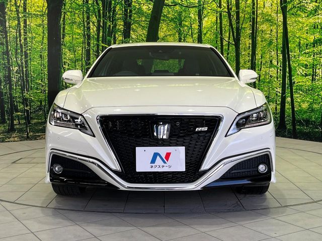 TOYOTA CROWN sedan hybrid 4WD 2020