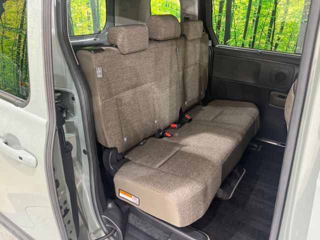 TOYOTA SIENTA HYBRID 2023