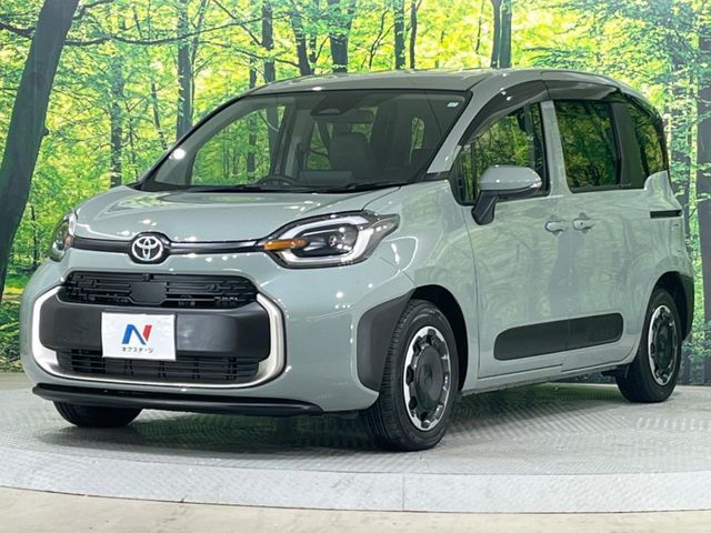 TOYOTA SIENTA HYBRID 2023