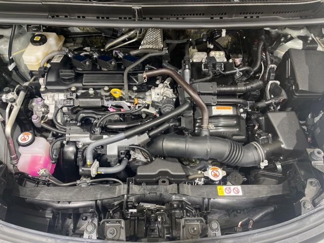 TOYOTA SIENTA HYBRID 2023